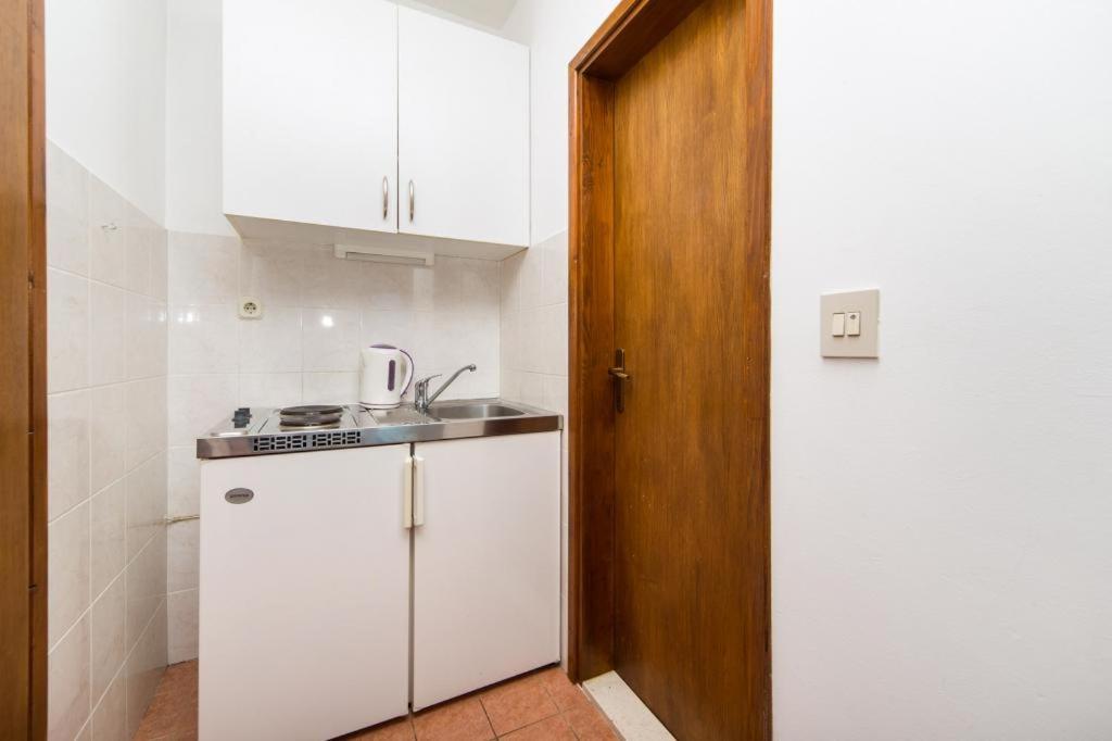 Apartments Slavena 格拉达茨 外观 照片