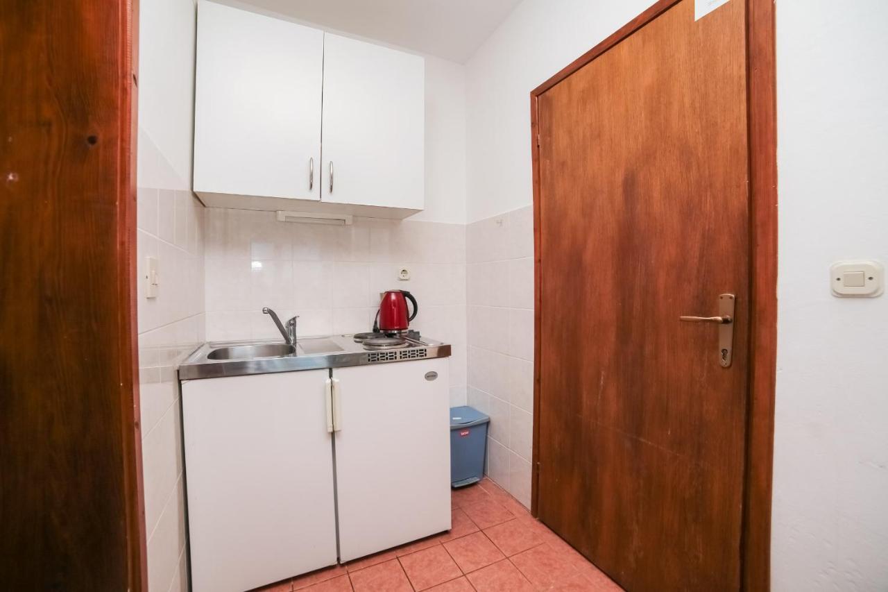 Apartments Slavena 格拉达茨 外观 照片