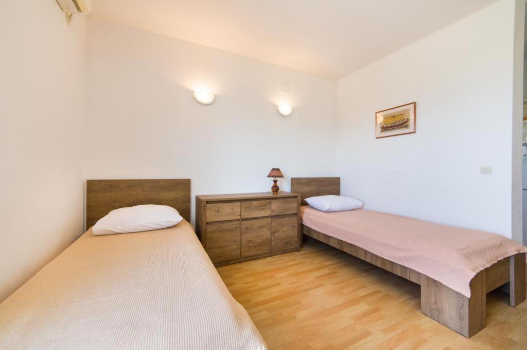 Apartments Slavena 格拉达茨 外观 照片