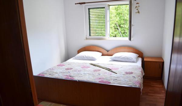 Apartments Slavena 格拉达茨 外观 照片