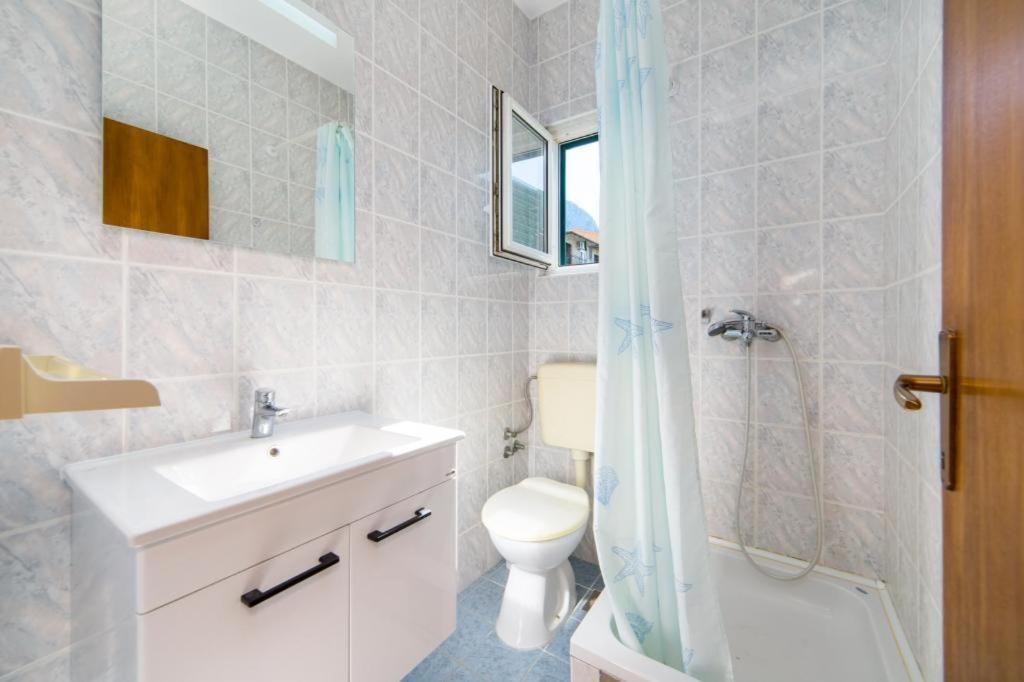 Apartments Slavena 格拉达茨 外观 照片