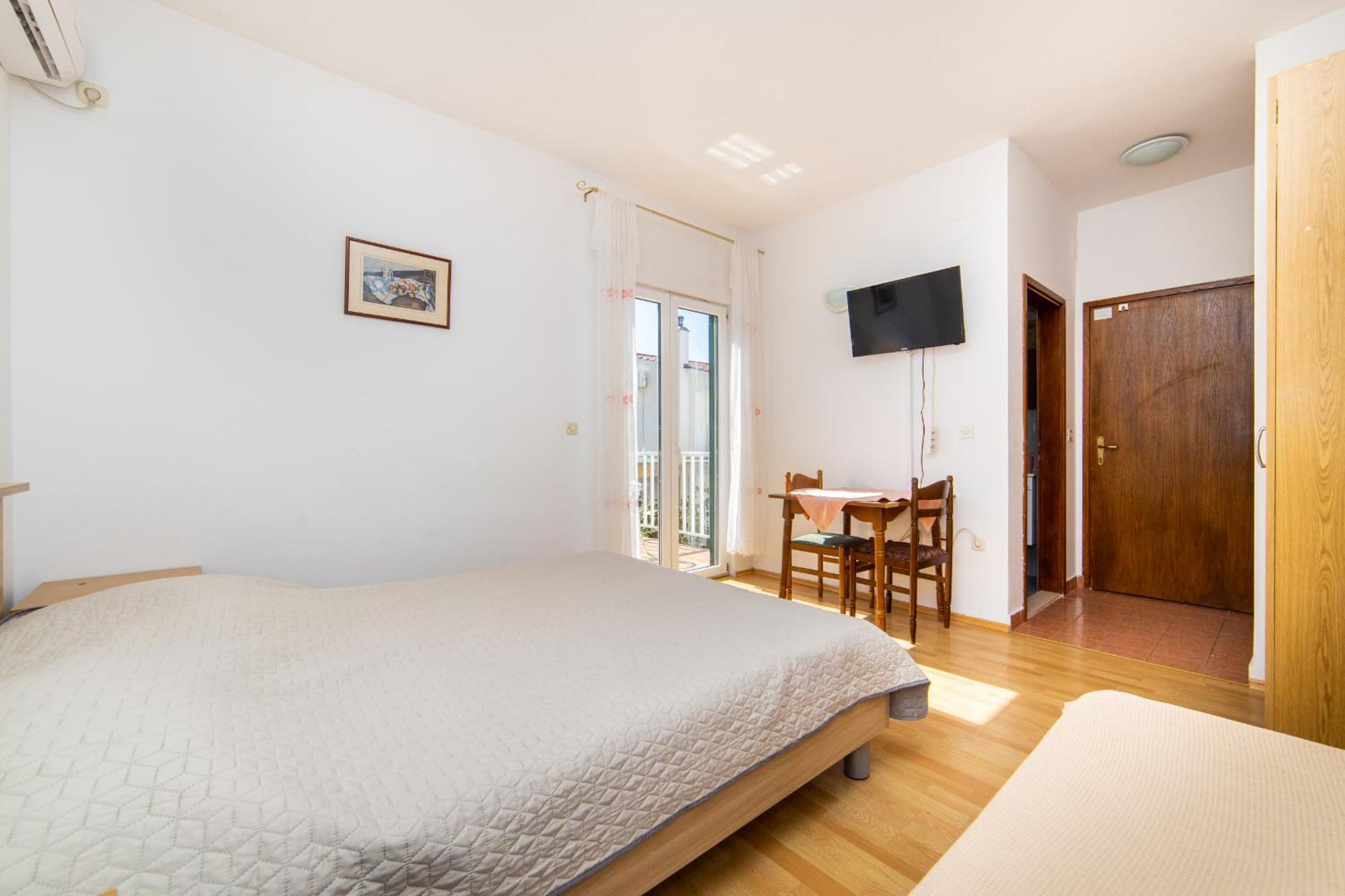 Apartments Slavena 格拉达茨 外观 照片