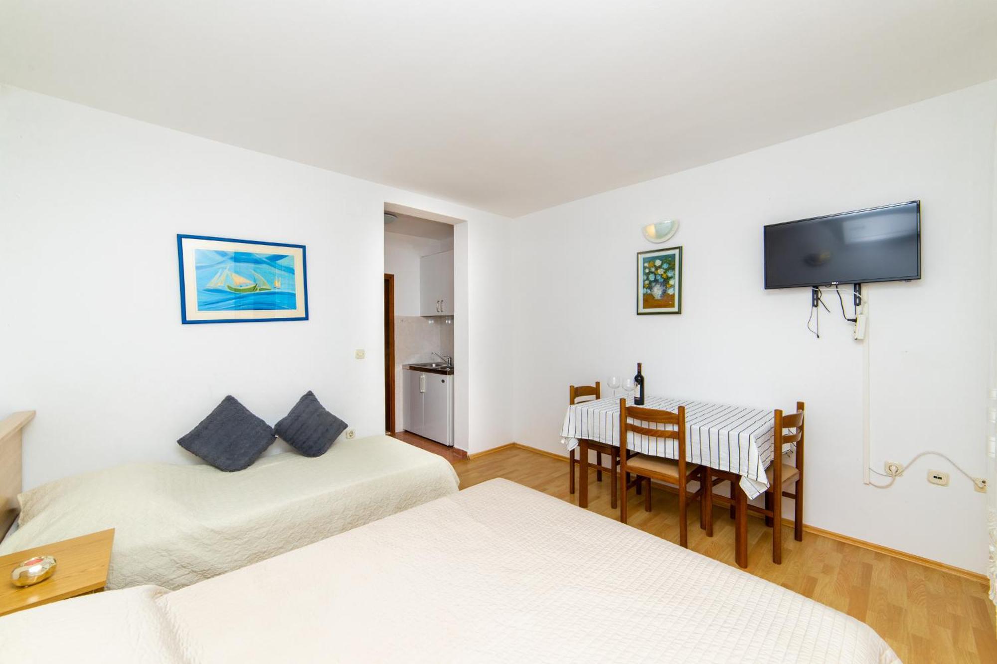 Apartments Slavena 格拉达茨 外观 照片